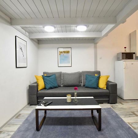 Standard Apartment By Hi5 - Akacfa 59 บูดาเปสต์ ภายนอก รูปภาพ