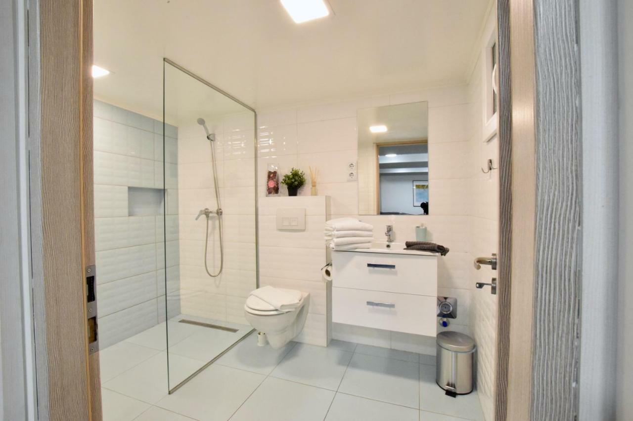 Standard Apartment By Hi5 - Akacfa 59 บูดาเปสต์ ภายนอก รูปภาพ