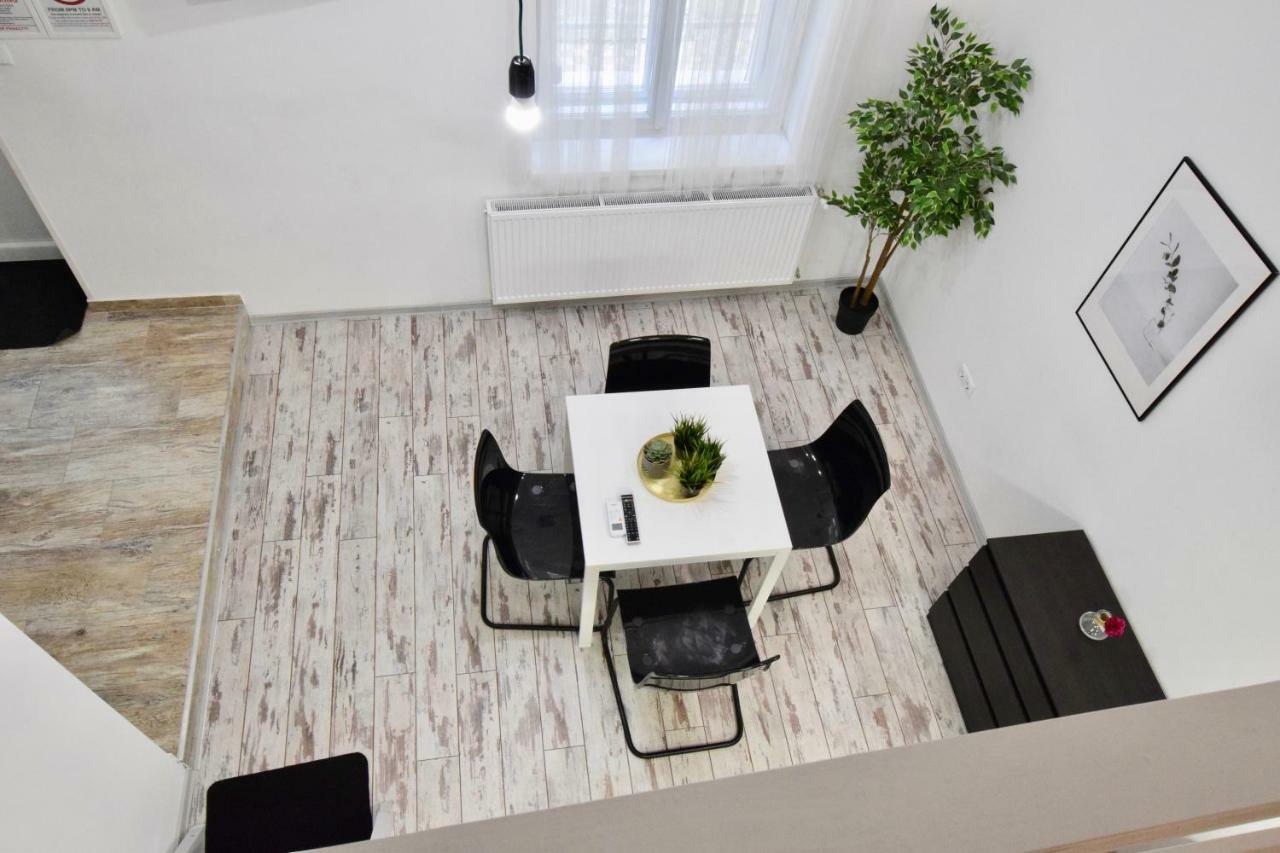Standard Apartment By Hi5 - Akacfa 59 บูดาเปสต์ ภายนอก รูปภาพ